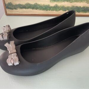 Melissa Women’s Ultragirl Bow Chrome Black Ballerina Flat Size 10